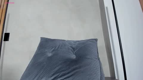 Sofia independent model online show from 15, 11, 2025