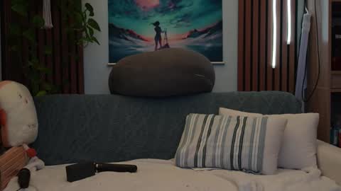 Snapshot of honeyumtoast chatting on 14, 10, 2025 Noelle online show from 14, 10, 2025