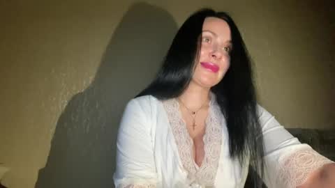honeyvibe26 online show from 8, 5, 2026