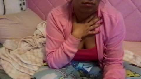 honeyyy89 online show from 12, 4, 2026