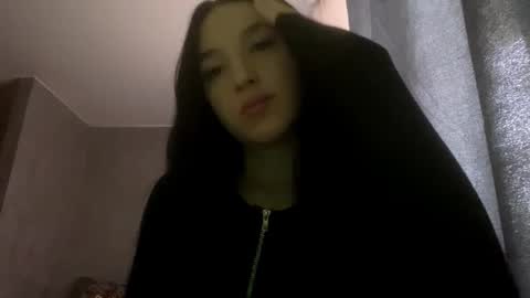 Snapshot of hongfrahm chatting on 20, 12, 2025 Diana online show from 20, 12, 2025