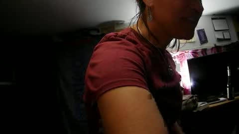 hoodoou online show from 4, 2, 2026