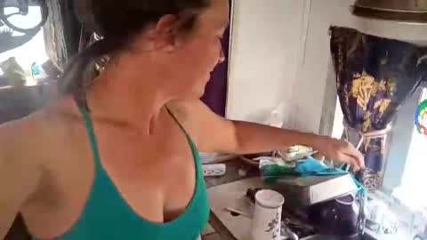 hoodoou online show from 31, 3, 2026