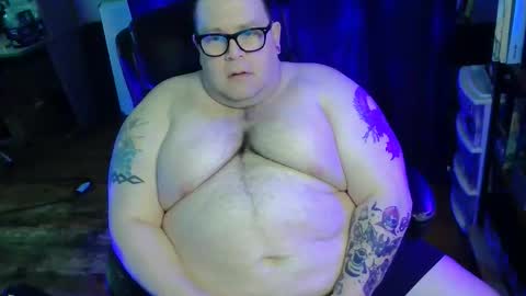 Snapshot of hoosierdaddyxl chatting on 8, 4, 2026 Sir online show from 8, 4, 2026
