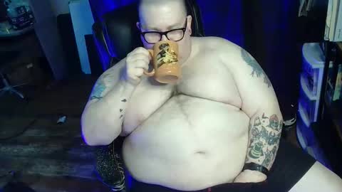 Snapshot of hoosierdaddyxl chatting on 14, 4, 2026 Sir online show from 14, 4, 2026