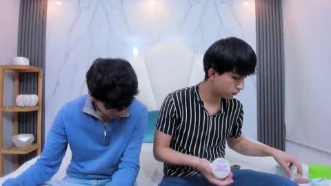 hoot_booys_ online show from 2, 2, 2026