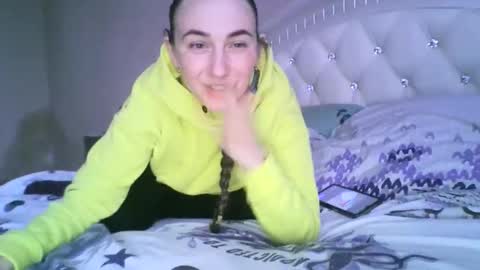 hootloove69 online show from 21, 4, 2026