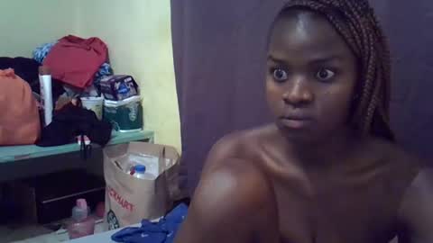 Snapshot of hope_terry chatting on 9, 3, 2025 hope_terry online show from 9, 3, 2025