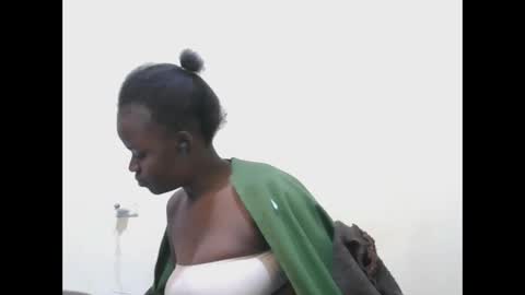 Snapshot of hope_terry chatting on 30, 10, 2025 hope_terry online show from 30, 10, 2025