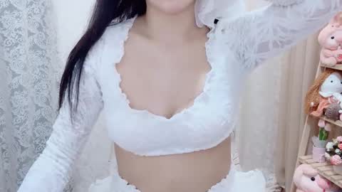 Snapshot of horinatori chatting on 6, 10, 2025 Rina online show from 6, 10, 2025