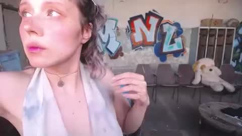 Snapshot of horndemonroxy chatting on 9, 9, 2025 Roxy online show from 9, 9, 2025