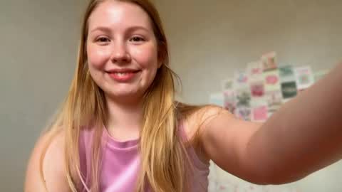 Snapshot of horney_audrey chatting on 3, 6, 2026 Audrey online show from 3, 6, 2026