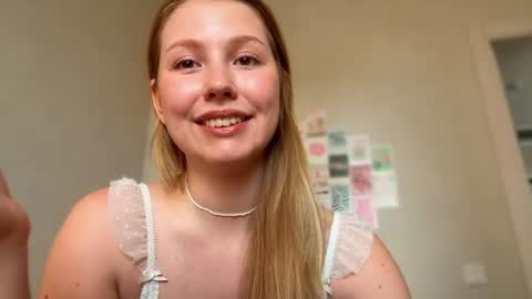 Snapshot of horney_audrey chatting on 29, 6, 2026 Audrey online show from 29, 6, 2026