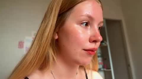 Snapshot of horney_audrey chatting on 2, 8, 2026 Audrey online show from 2, 8, 2026