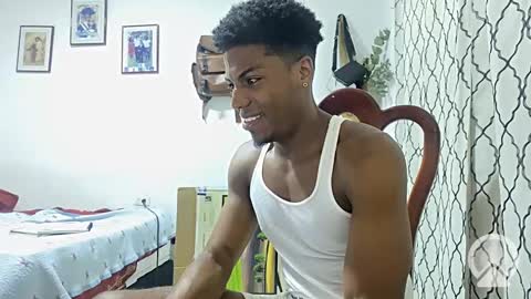 Snapshot of horneyguy2399 chatting on 30, 12, 2024 sugarbaby online show from 30, 12, 2024