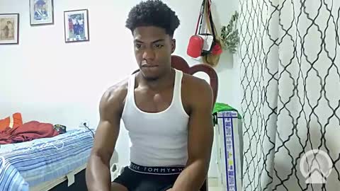 Snapshot of horneyguy2399 chatting on 4, 1, 2025 sugarbaby online show from 4, 1, 2025