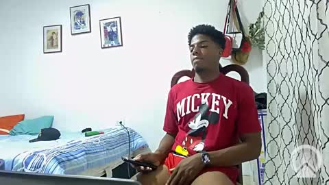 Snapshot of horneyguy2399 chatting on 5, 1, 2025 sugarbaby online show from 5, 1, 2025