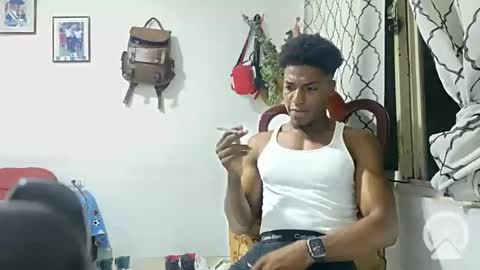 Snapshot of horneyguy2399 chatting on 21, 1, 2025 sugarbaby online show from 21, 1, 2025