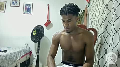 Snapshot of horneyguy2399 chatting on 7, 2, 2025 sugarbaby online show from 7, 2, 2025