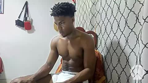 Snapshot of horneyguy2399 chatting on 2, 3, 2025 sugarbaby online show from 2, 3, 2025