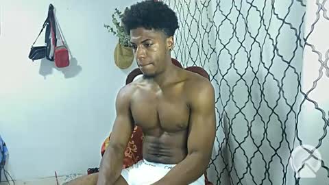 Snapshot of horneyguy2399 chatting on 8, 3, 2025 sugarbaby online show from 8, 3, 2025