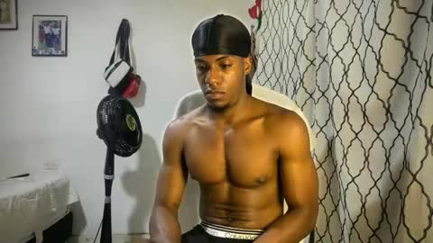 Snapshot of horneyguy2399 chatting on 13, 9, 2025 sugarbaby online show from 13, 9, 2025