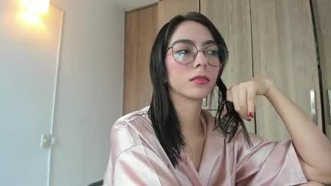 horny_adiction online show from 4, 6, 2026