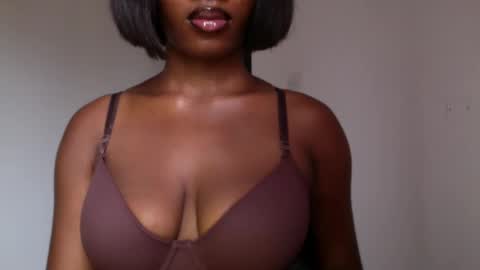 delilah online show from 24, 5, 2026