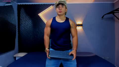 Snapshot of horny_nick18 chatting on 8, 6, 2026 horny_nick18 online show from 8, 6, 2026