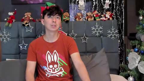 Alex and Camilo online show from 23, 12, 2024