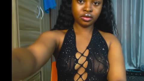 sandy online show from 29, 3, 2026