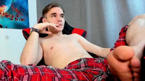 Snapshot of horny_yo chatting on 3, 2, 2025 Max online show from 3, 2, 2025