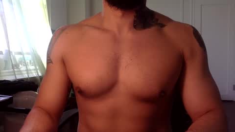 Snapshot of hornybbcxx chatting on 1, 3, 2025 hornybbcxx online show from 1, 3, 2025