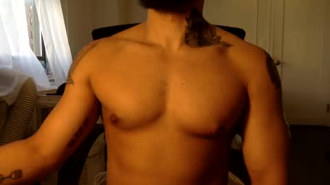 Snapshot of hornybbcxx chatting on 3, 10, 2025 hornybbcxx online show from 3, 10, 2025