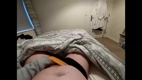 Snapshot of hornybiker1987 chatting on 15, 2, 2025 hornybiker1987 online show from 15, 2, 2025