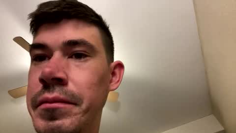 Snapshot of hornyboi2710 chatting on 25, 10, 2025 Justin 7 inches online show from 25, 10, 2025