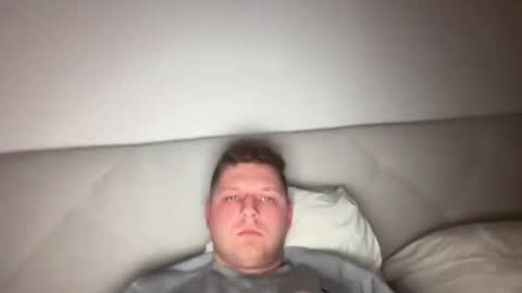 Snapshot of hornyboy95300 chatting on 5, 3, 2025 hornyboy95300 online show from 5, 3, 2025