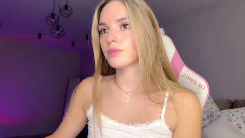 Sonya online show from 4, 1, 2025