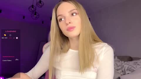 Sonya online show from 22, 2, 2025