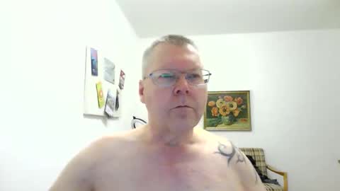 Snapshot of hornydick874303 chatting on 12, 1, 2026 Meikelmeier online show from 12, 1, 2026