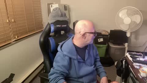 Snapshot of hornyeveryday24hours chatting on 13, 2, 2025 Brett online show from 13, 2, 2025
