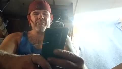 hornyhungwhiteboy4u269 online show from 28, 5, 2026