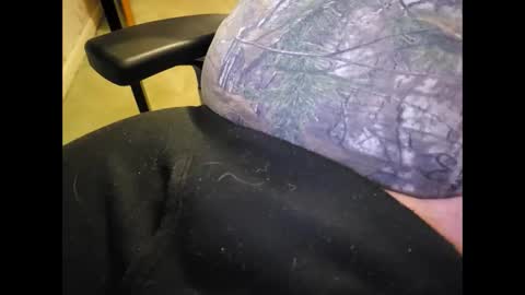 Snapshot of hornynpa chatting on 28, 10, 2025 Say hi if horny online show from 28, 10, 2025