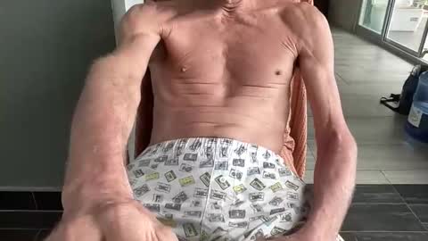 Snapshot of hornyrippa chatting on 30, 11, 2025 Hornyrippa online show from 30, 11, 2025