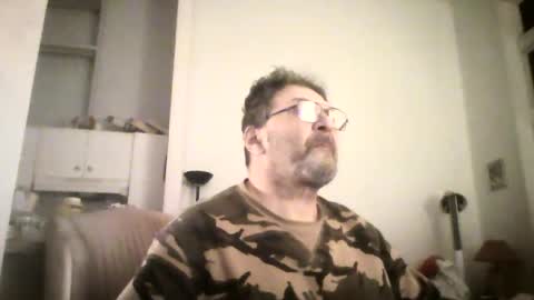 Snapshot of hornysiciliancock712446 chatting on 8, 3, 2025 Peter online show from 8, 3, 2025