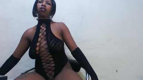 hornysnowie23x online show from 16, 11, 2025