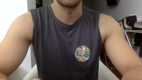 Snapshot of hornyspaniard93 chatting on 14, 3, 2026 hornyspaniard93 online show from 14, 3, 2026
