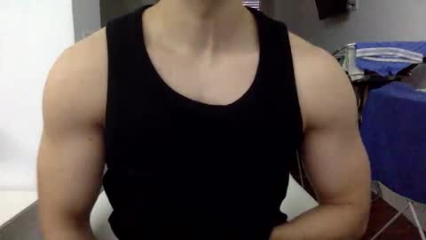 Snapshot of hornyspaniard93 chatting on 25, 4, 2026 hornyspaniard93 online show from 25, 4, 2026