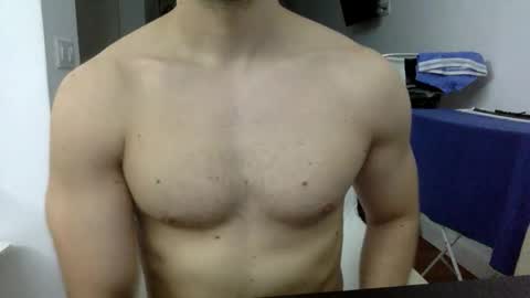 Snapshot of hornyspaniard93 chatting on 27, 4, 2026 hornyspaniard93 online show from 27, 4, 2026
