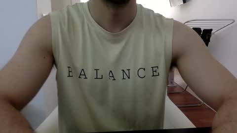 Snapshot of hornyspaniard93 chatting on 5, 5, 2026 hornyspaniard93 online show from 5, 5, 2026